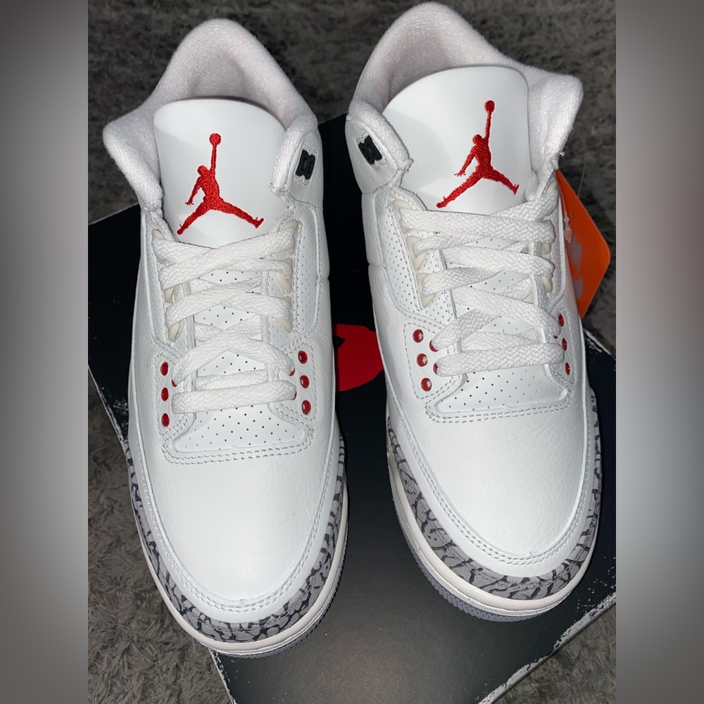 Air Jordan Retro 3